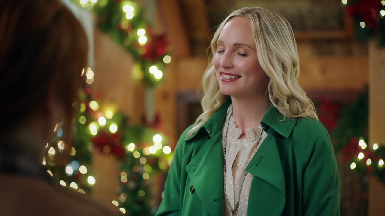 VampireDiariesWorld-dot-nl_ChristmasInTune0729.jpg