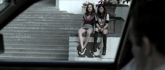 VampireDiariesWorld-dot-org_OnTheDoll0823.jpg