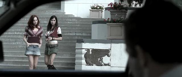 VampireDiariesWorld-dot-org_OnTheDoll0833.jpg