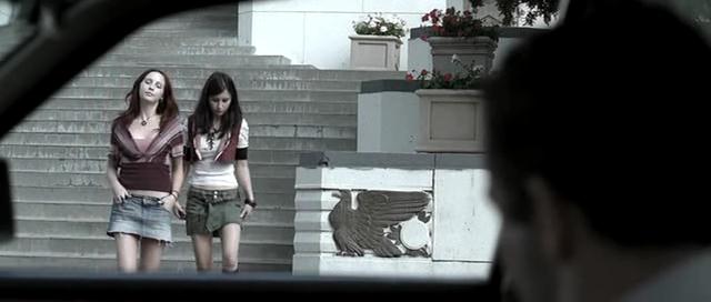 VampireDiariesWorld-dot-org_OnTheDoll0834.jpg