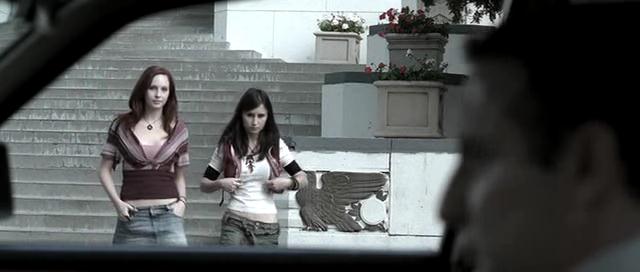 VampireDiariesWorld-dot-org_OnTheDoll0836.jpg