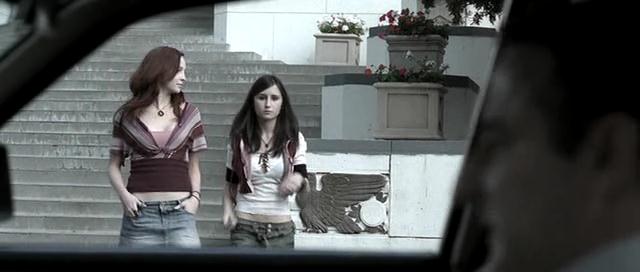 VampireDiariesWorld-dot-org_OnTheDoll0837.jpg