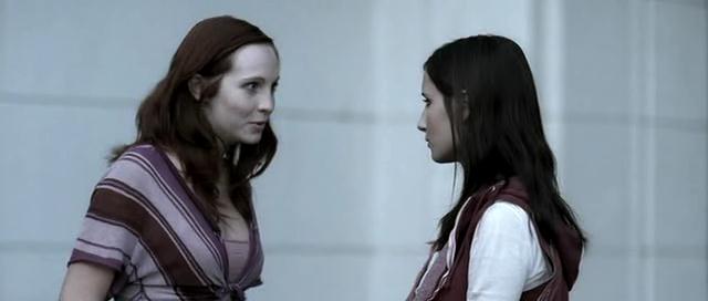 VampireDiariesWorld-dot-org_OnTheDoll0953.jpg