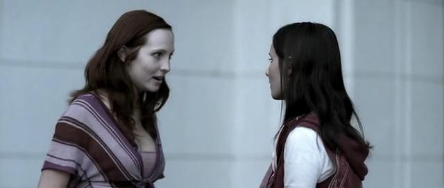VampireDiariesWorld-dot-org_OnTheDoll0954.jpg