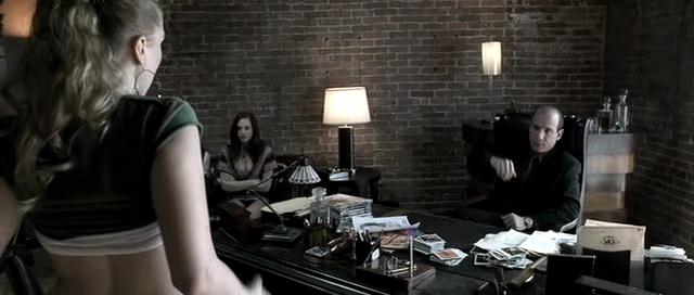 VampireDiariesWorld-dot-org_OnTheDoll2163.jpg