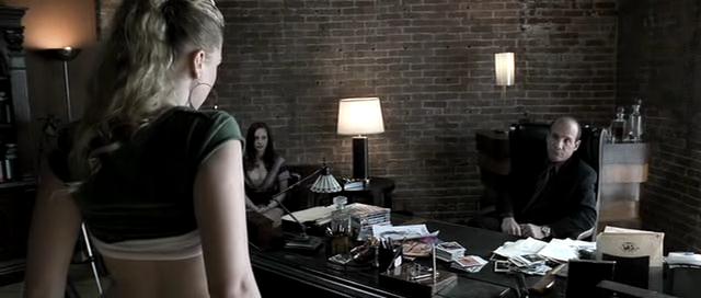 VampireDiariesWorld-dot-org_OnTheDoll2167.jpg