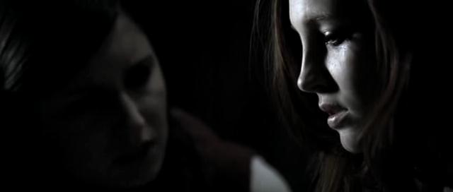 VampireDiariesWorld-dot-org_OnTheDoll4197.jpg