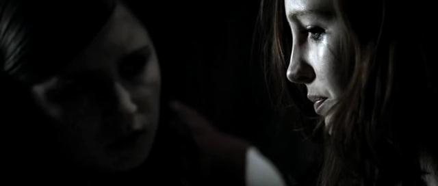 VampireDiariesWorld-dot-org_OnTheDoll4200.jpg