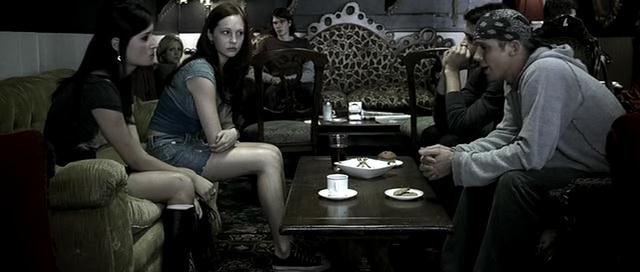VampireDiariesWorld-dot-org_OnTheDoll4482.jpg