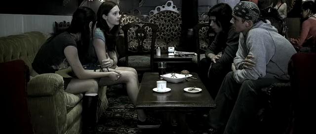 VampireDiariesWorld-dot-org_OnTheDoll4531.jpg