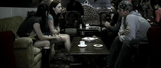 VampireDiariesWorld-dot-org_OnTheDoll4532.jpg
