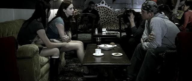 VampireDiariesWorld-dot-org_OnTheDoll4533.jpg
