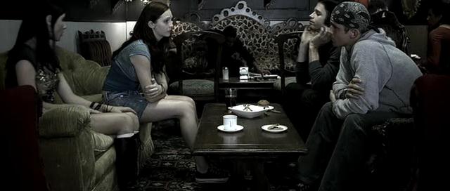 VampireDiariesWorld-dot-org_OnTheDoll4534.jpg