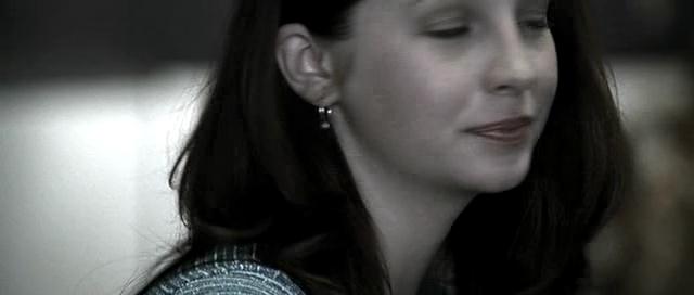 VampireDiariesWorld-dot-org_OnTheDoll4545.jpg