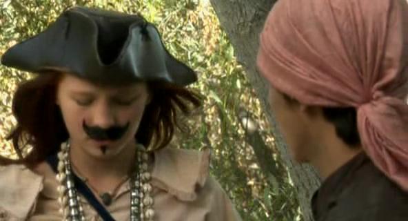 VampireDiariesWorld-dot-org_PirateCamp1518.jpg