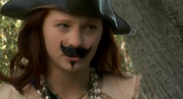 VampireDiariesWorld-dot-org_PirateCamp1530.jpg