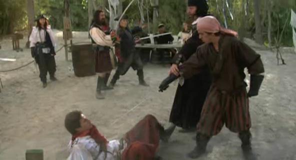 VampireDiariesWorld-dot-org_PirateCamp1828.jpg