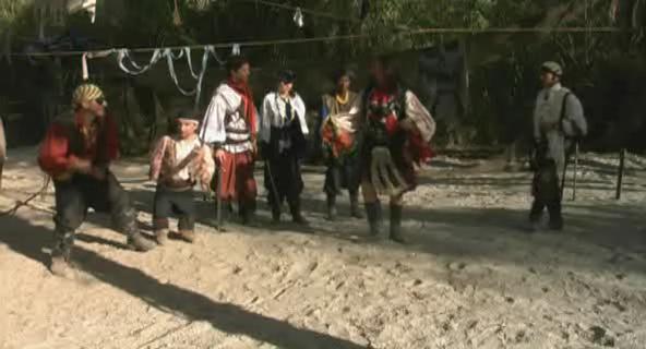 VampireDiariesWorld-dot-org_PirateCamp3596.jpg