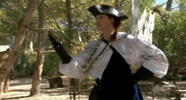 VampireDiariesWorld-dot-org_PirateCamp3901.jpg