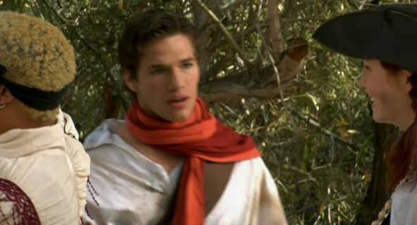 VampireDiariesWorld-dot-org_PirateCamp3929.jpg