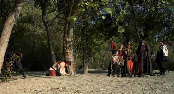 VampireDiariesWorld-dot-org_PirateCamp4185.jpg