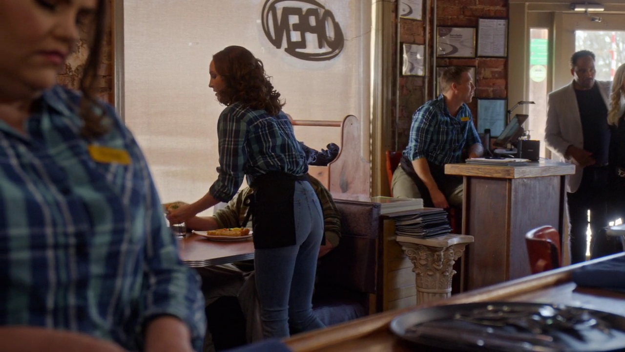 VampireDiariesWorld-dot-nl_SuitcaseKillerTheMelanieMcGuireStory0259.jpg