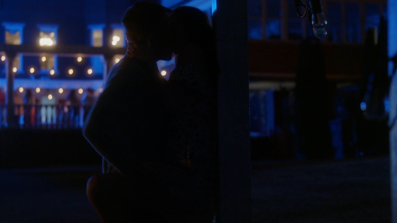VampireDiariesWorld-dot-nl_SuitcaseKillerTheMelanieMcGuireStory0487.jpg