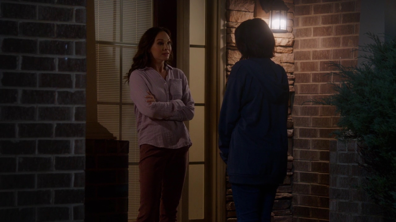 VampireDiariesWorld-dot-nl_SuitcaseKillerTheMelanieMcGuireStory0885.jpg