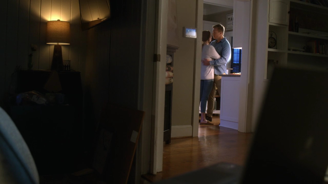 VampireDiariesWorld-dot-nl_SuitcaseKillerTheMelanieMcGuireStory1148.jpg