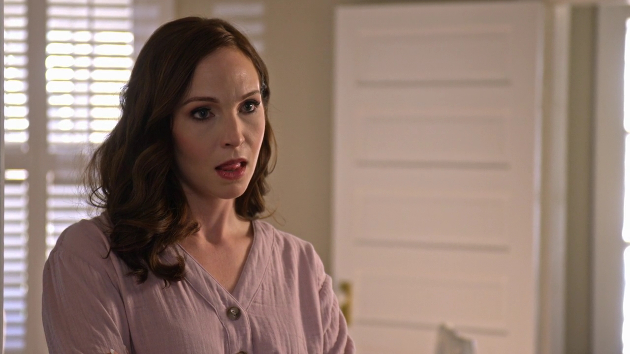 VampireDiariesWorld-dot-nl_SuitcaseKillerTheMelanieMcGuireStory1341.jpg