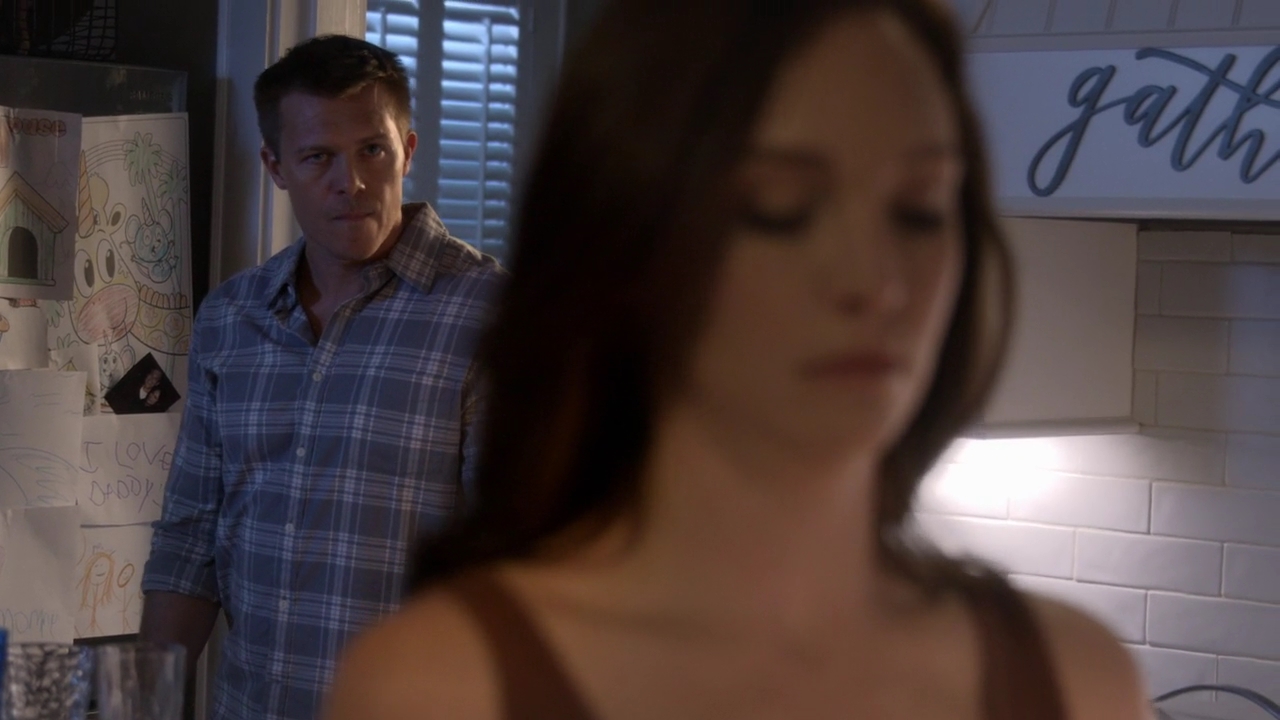 VampireDiariesWorld-dot-nl_SuitcaseKillerTheMelanieMcGuireStory2176.jpg