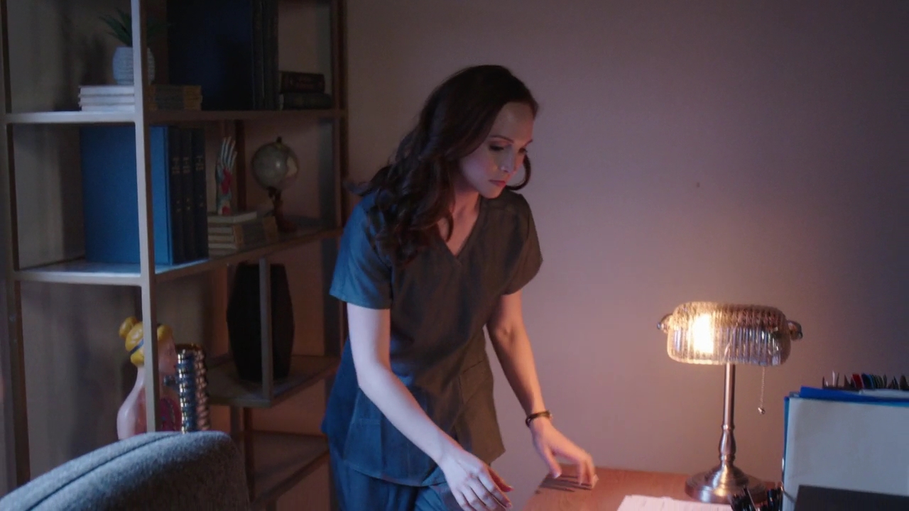 VampireDiariesWorld-dot-nl_SuitcaseKillerTheMelanieMcGuireStory2278.jpg