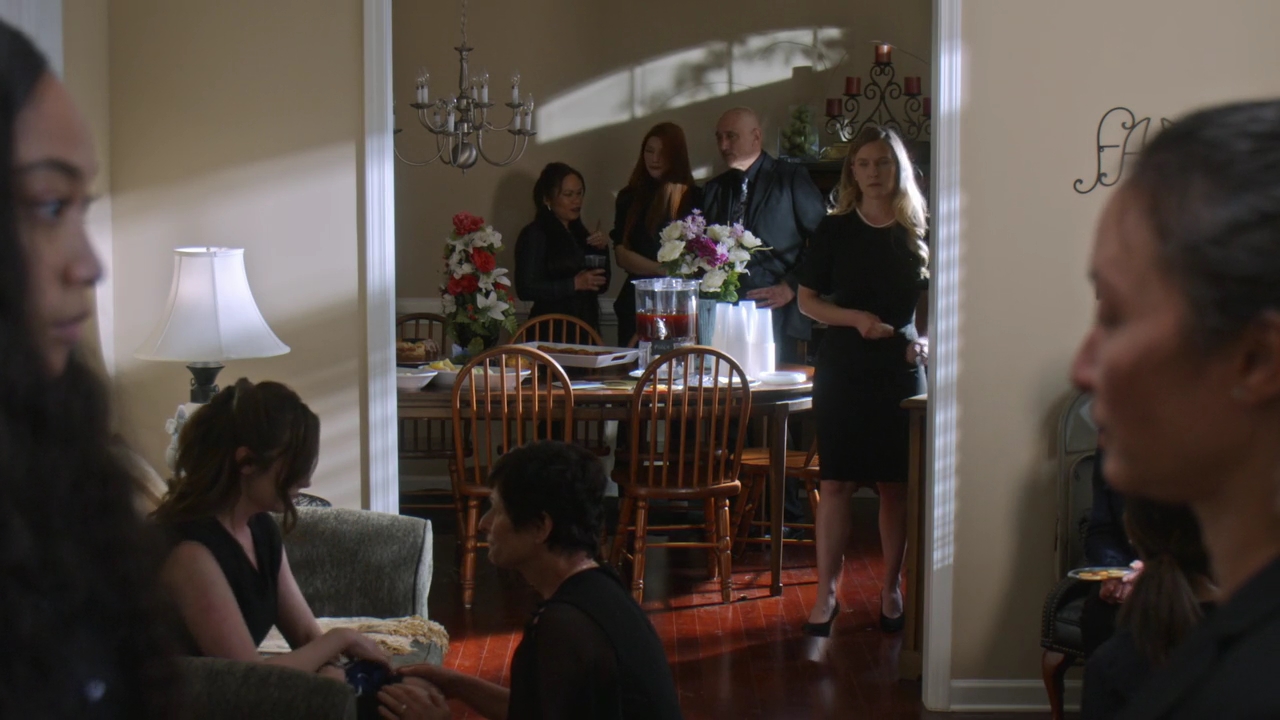 VampireDiariesWorld-dot-nl_SuitcaseKillerTheMelanieMcGuireStory3036.jpg