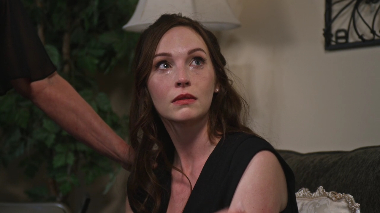 VampireDiariesWorld-dot-nl_SuitcaseKillerTheMelanieMcGuireStory3040.jpg