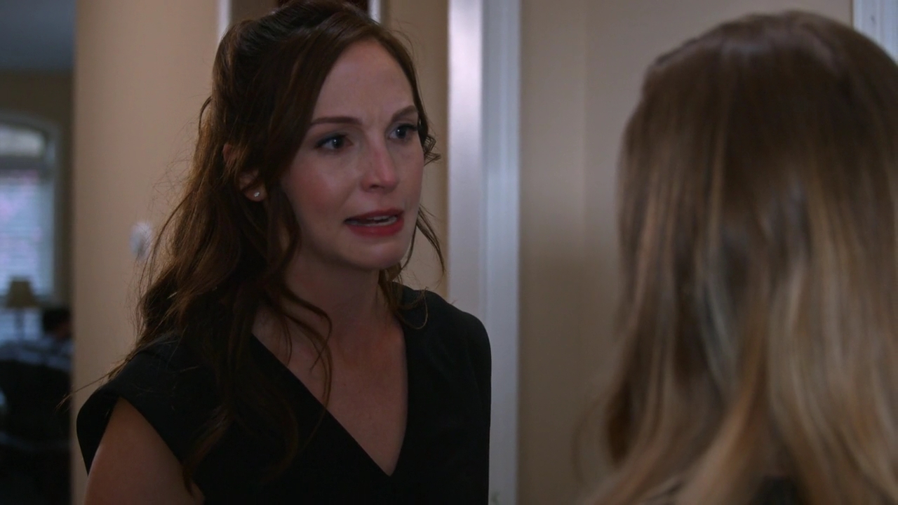 VampireDiariesWorld-dot-nl_SuitcaseKillerTheMelanieMcGuireStory3070.jpg