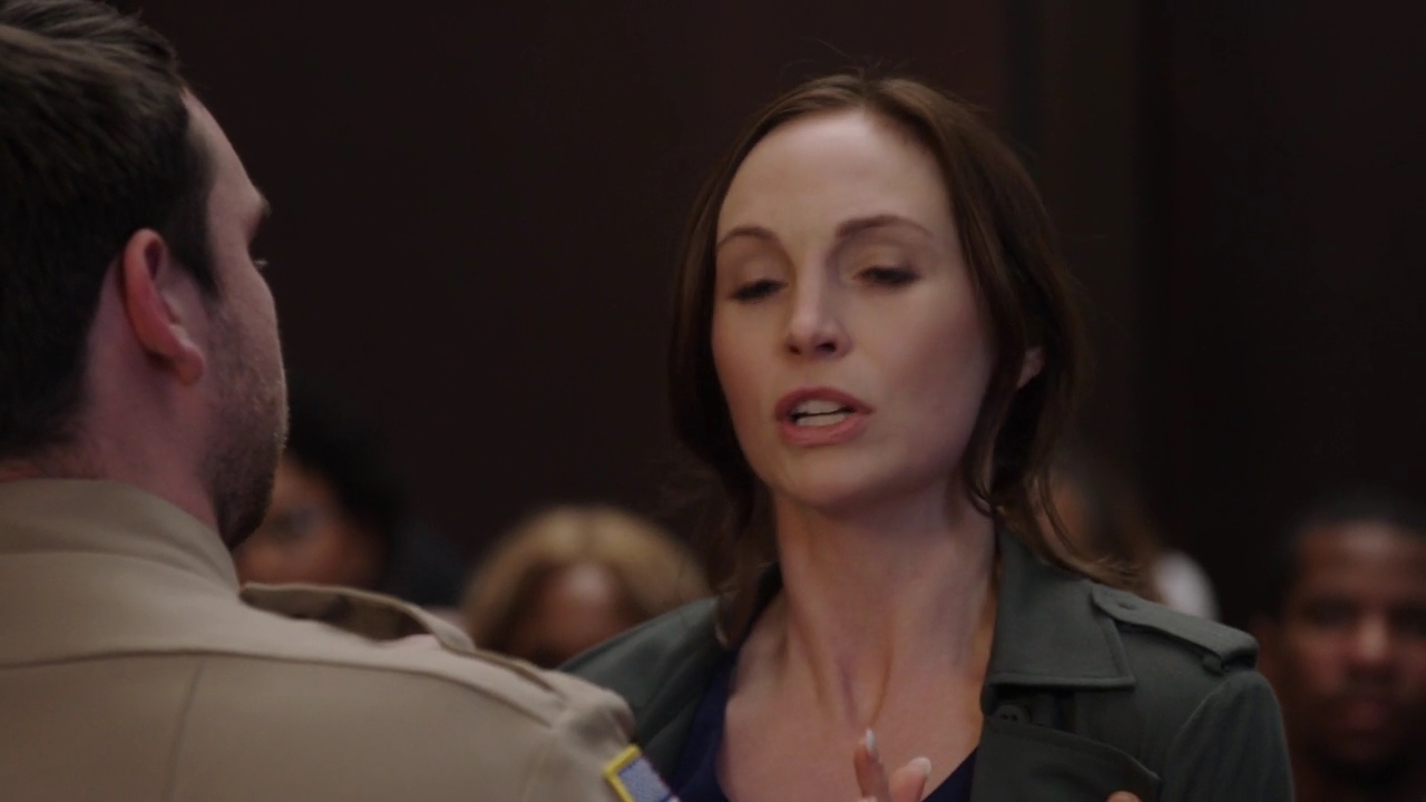 VampireDiariesWorld-dot-nl_SuitcaseKillerTheMelanieMcGuireStory3794.jpg