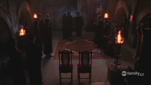 VampireDiariesWorld-dot-org-Greek-2x20IsntItBro-mantic0046.jpg