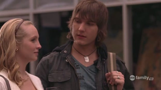 VampireDiariesWorld-dot-org-Greek-2x20IsntItBro-mantic1073.jpg