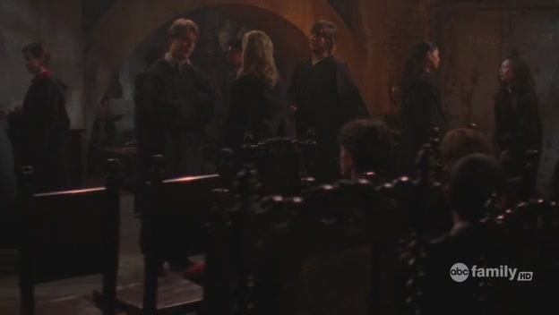 VampireDiariesWorld-dot-org-Greek-2x20IsntItBro-mantic1485.jpg