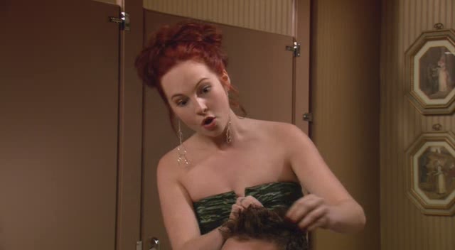 VampireDiariesWorld-dot-org-HowIMetYourMother-2x21SomethingBorrowed0584.jpg