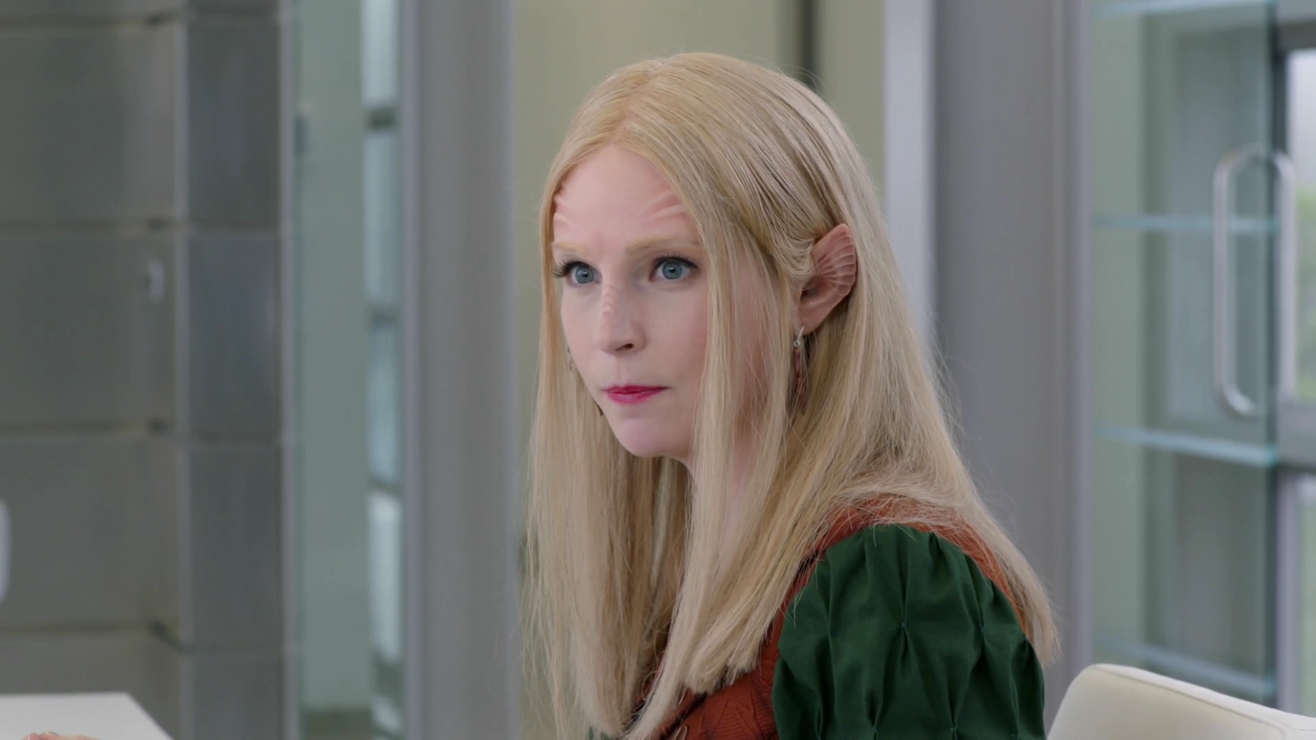 VampireDiariesWorld-dot-nl_TheOrville2x03-0567.jpg