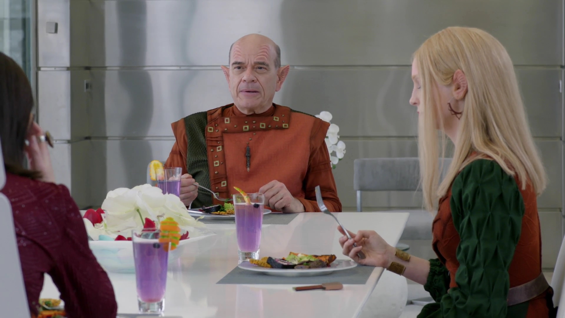 VampireDiariesWorld-dot-nl_TheOrville2x03-0579.jpg