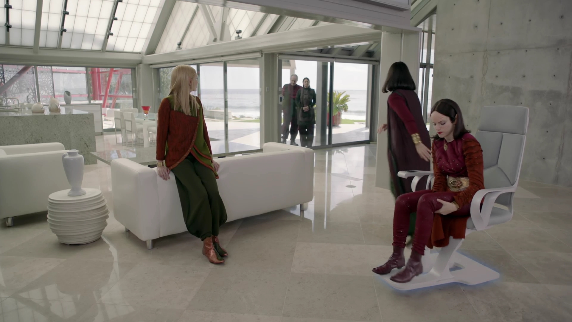 VampireDiariesWorld-dot-nl_TheOrville2x03-1102.jpg