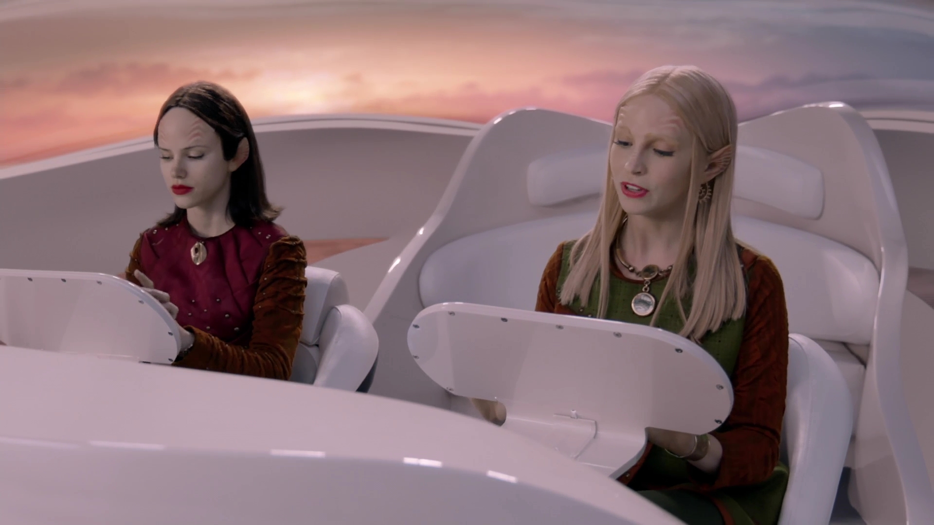 VampireDiariesWorld-dot-nl_TheOrville2x03-1307.jpg