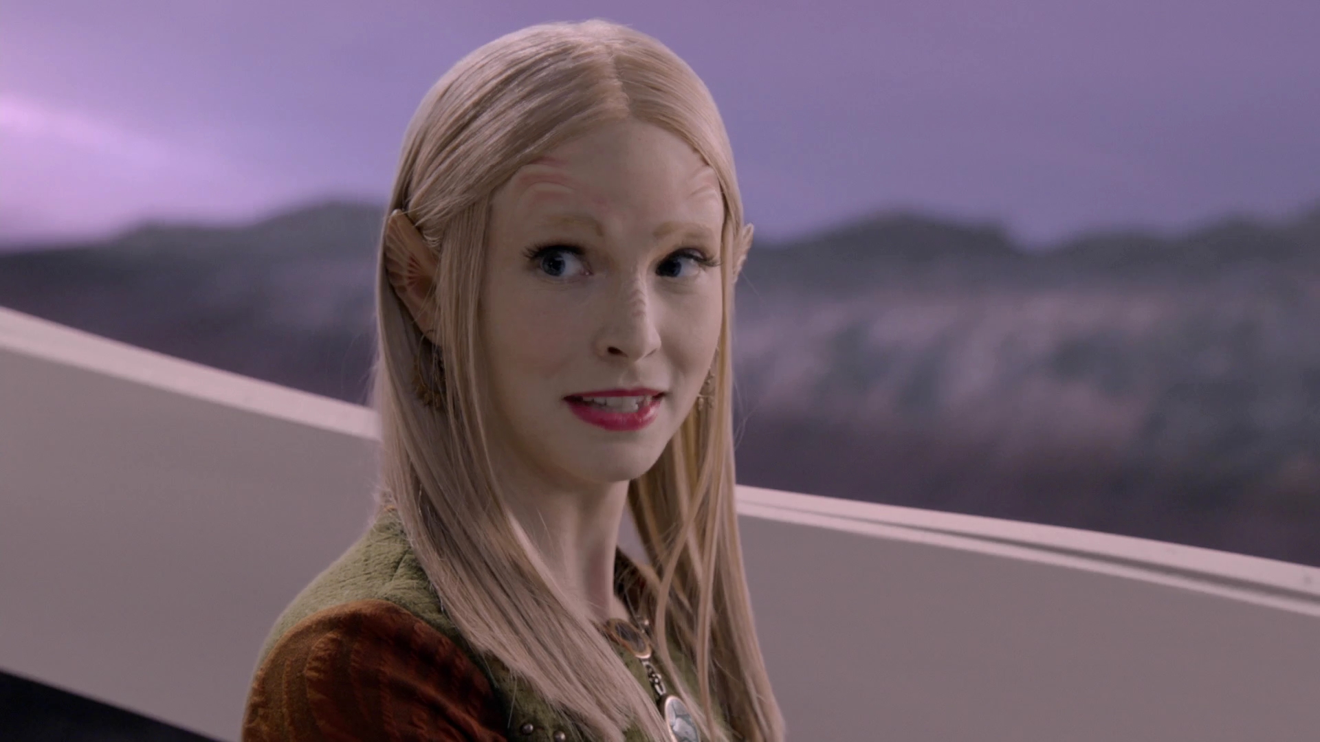 VampireDiariesWorld-dot-nl_TheOrville2x03-1318.jpg