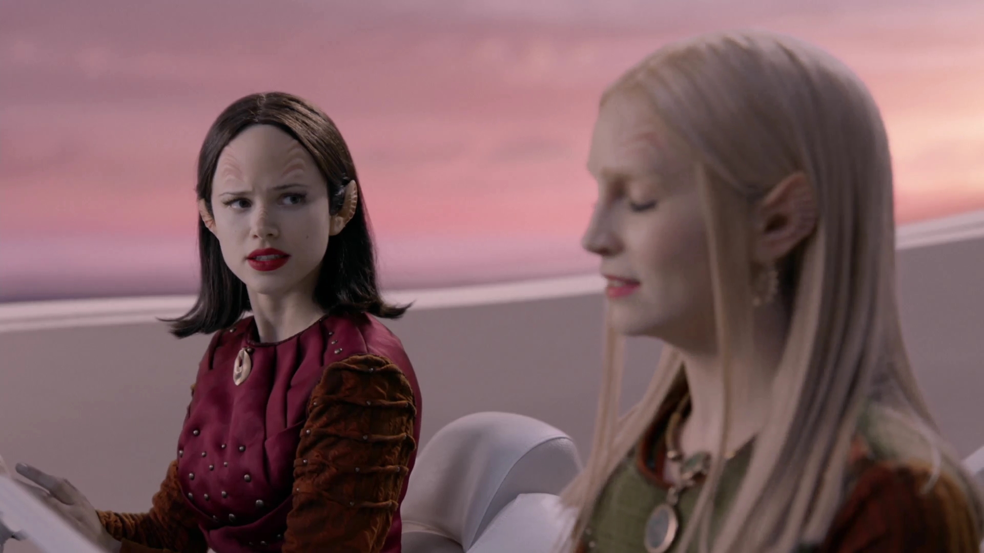 VampireDiariesWorld-dot-nl_TheOrville2x03-1320.jpg