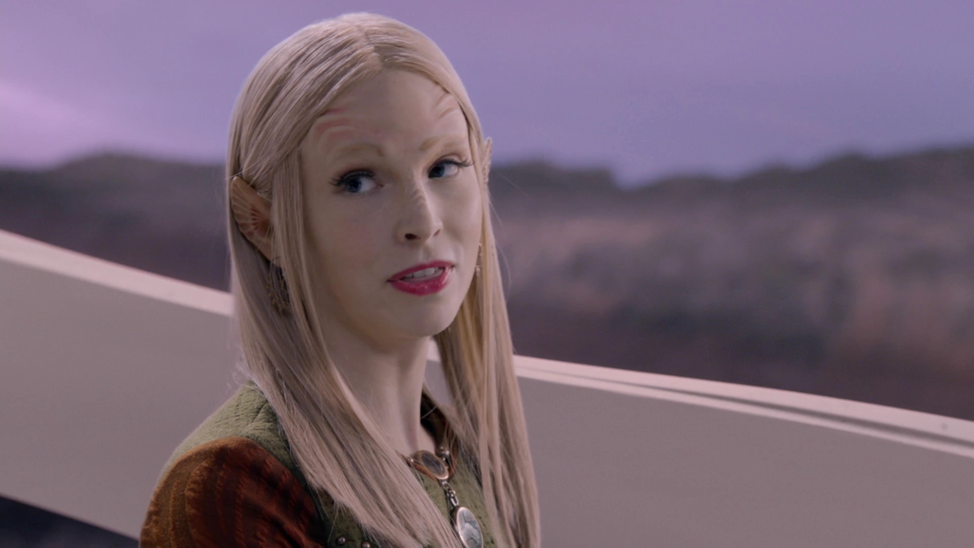 VampireDiariesWorld-dot-nl_TheOrville2x03-1341.jpg