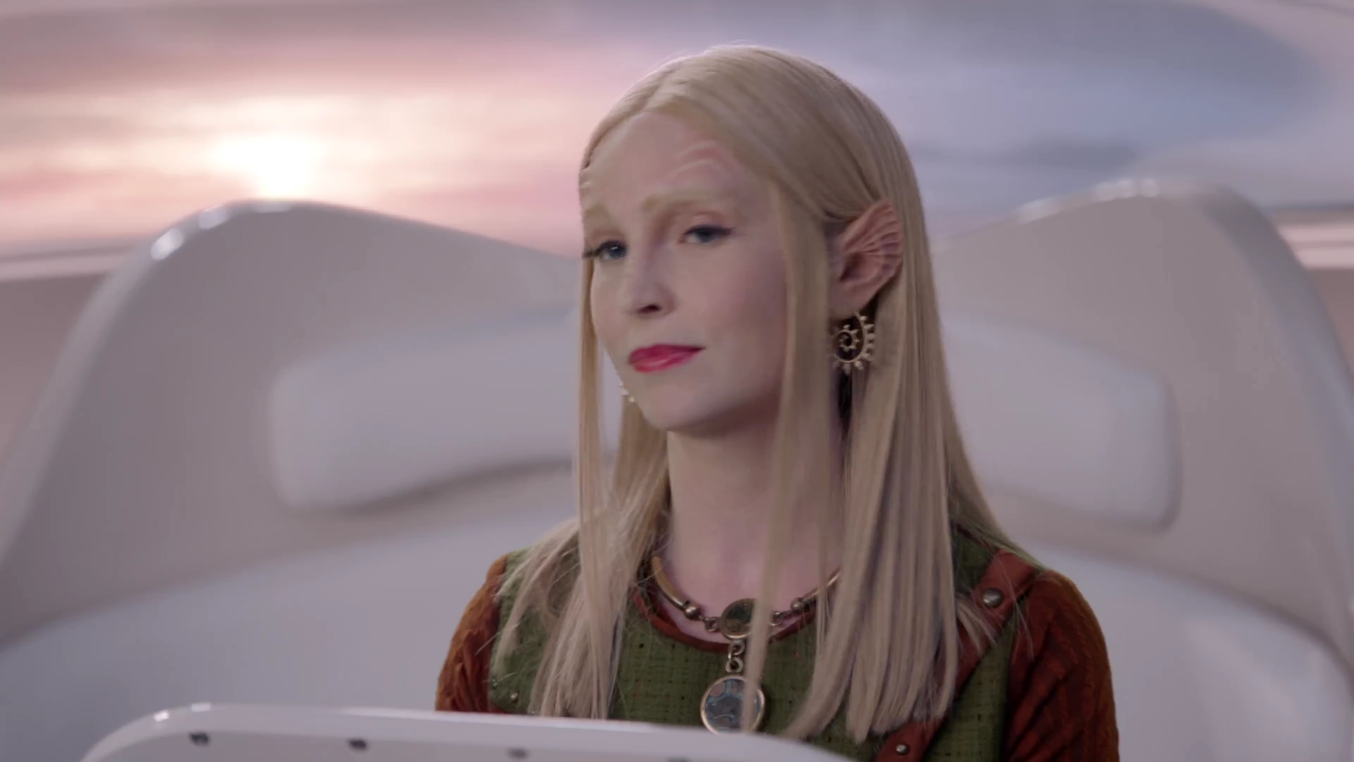 VampireDiariesWorld-dot-nl_TheOrville2x03-1342.jpg