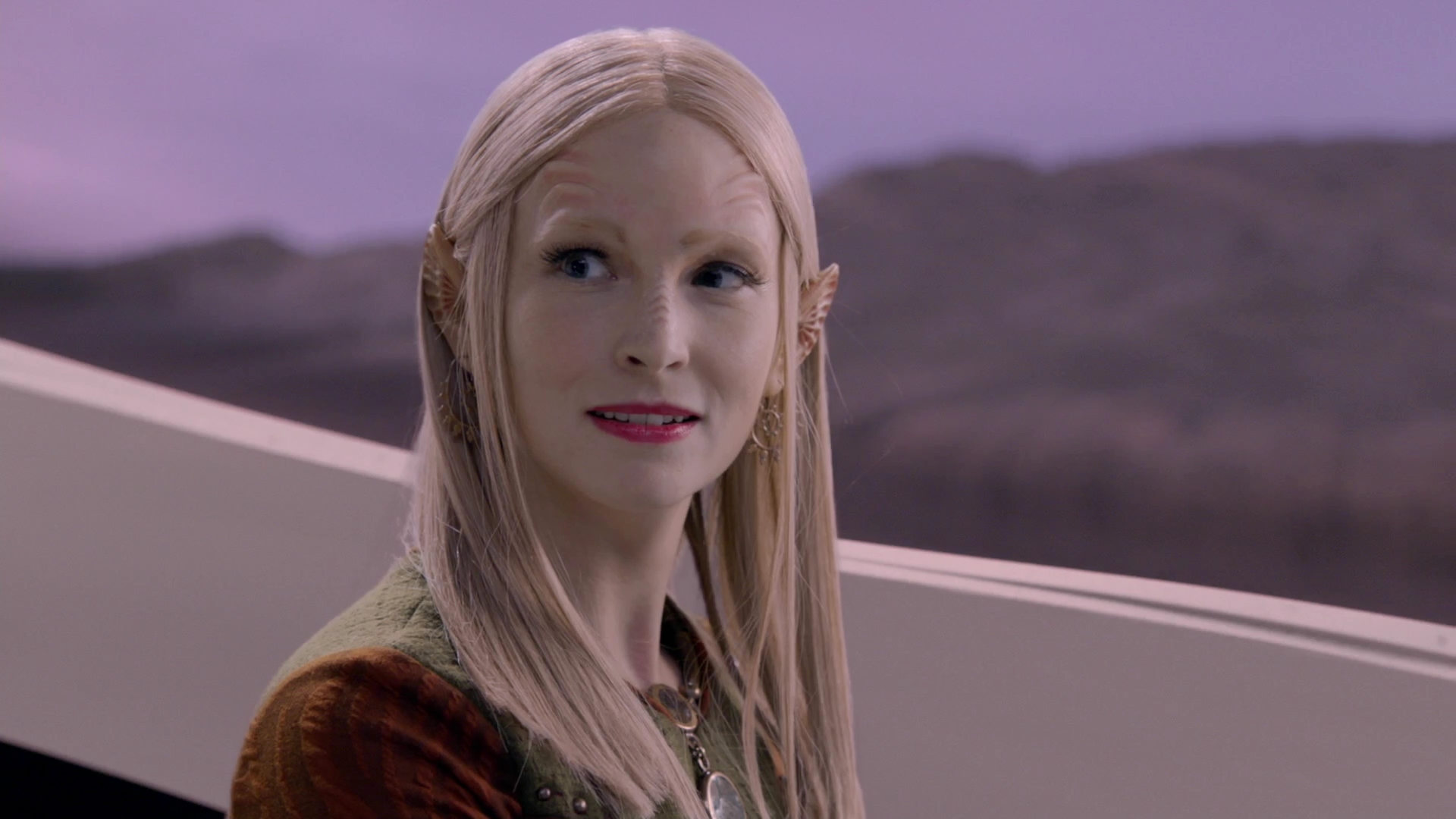VampireDiariesWorld-dot-nl_TheOrville2x03-1357.jpg