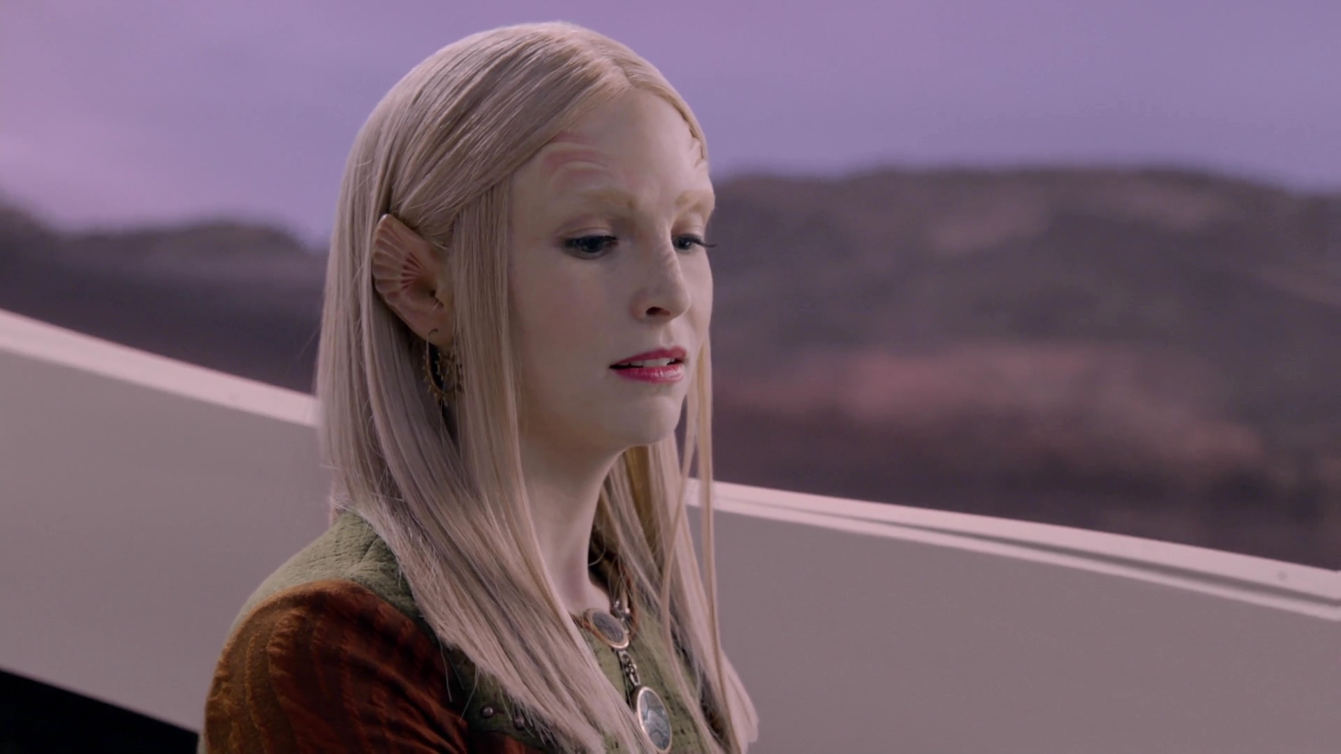 VampireDiariesWorld-dot-nl_TheOrville2x03-1360.jpg